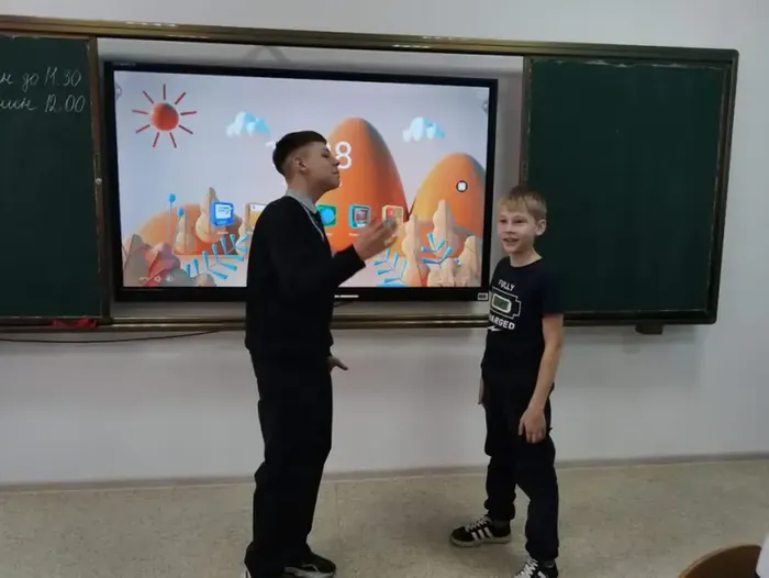 i (11)